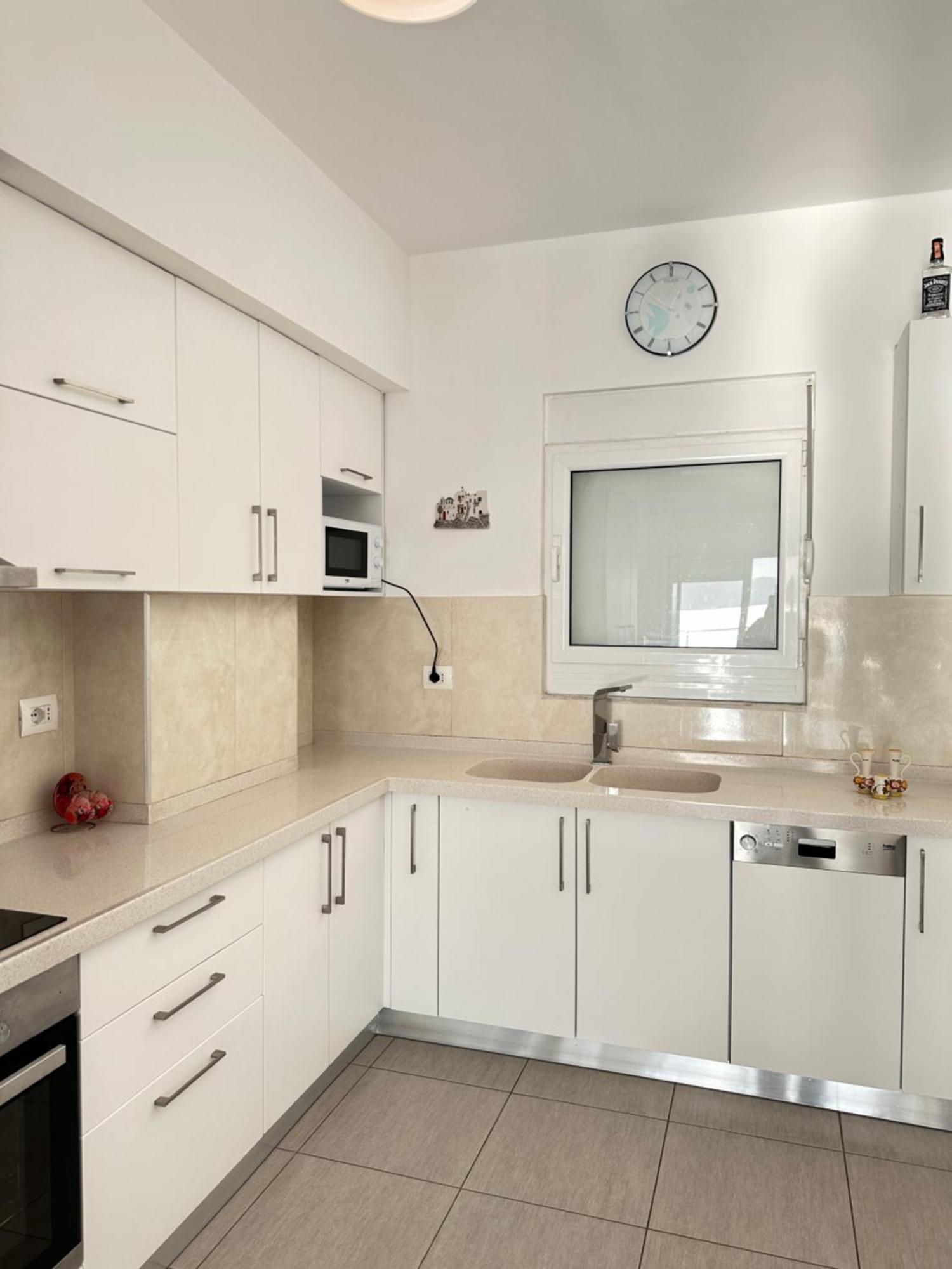 Bay View Апартаменты *